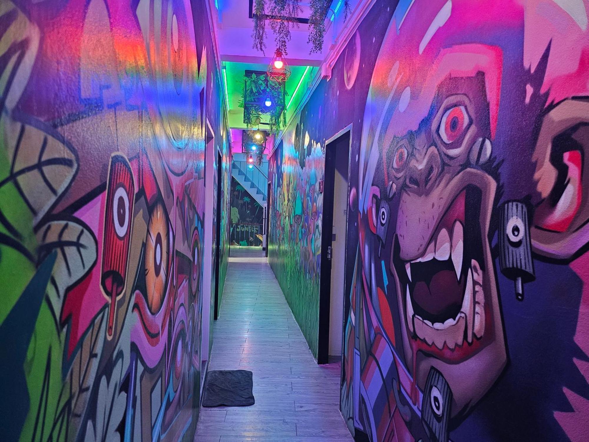 Urban Jungle Hostel Bangkok Zewnętrze zdjęcie