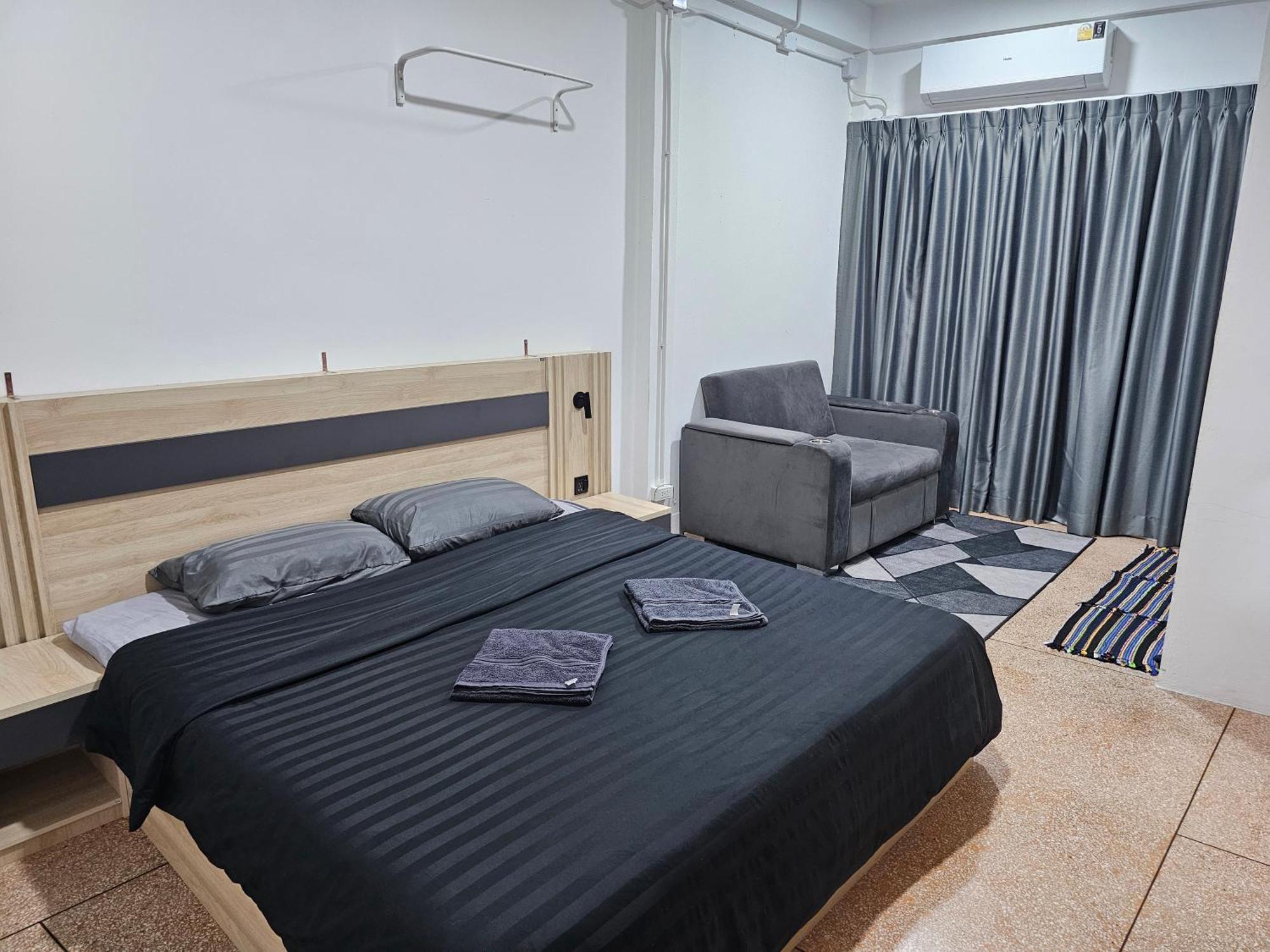 Urban Jungle Hostel Bangkok Zewnętrze zdjęcie